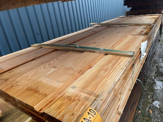 Ca. 78x Douglas wisselsponning, 18x190mm, lengte 400cm